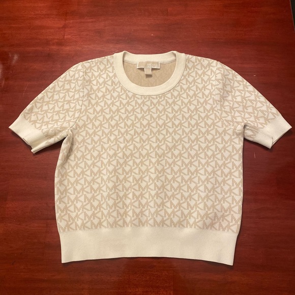 Michael kors jacquard short-sleeve sweater. Bone colored. - Picture 2 of 5